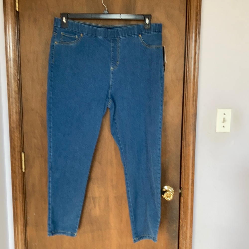 Architect pull on medium wash jean with stretch 1X - Picture 10 of 17